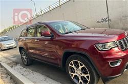 جیپ گراند شیرۆکی